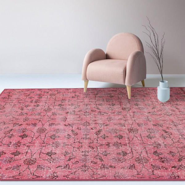 Close-up of the Soft Pink Carpet’s plush texture and soft tone.
