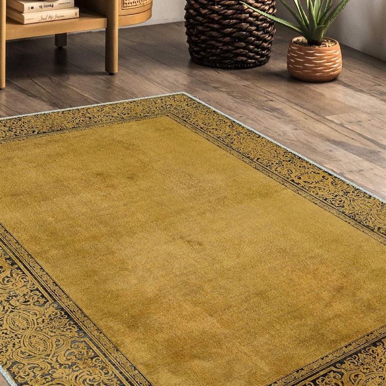 Pet-friendly yellow runner rug crafted for durability in high-traffic areas