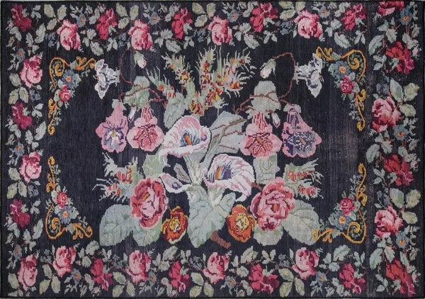 azerbaijani kilim rug