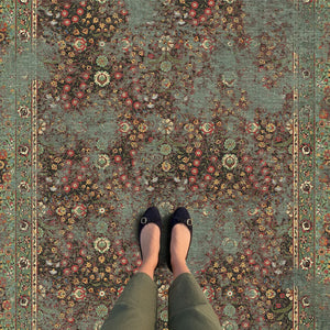 Heritage Style Green Rug